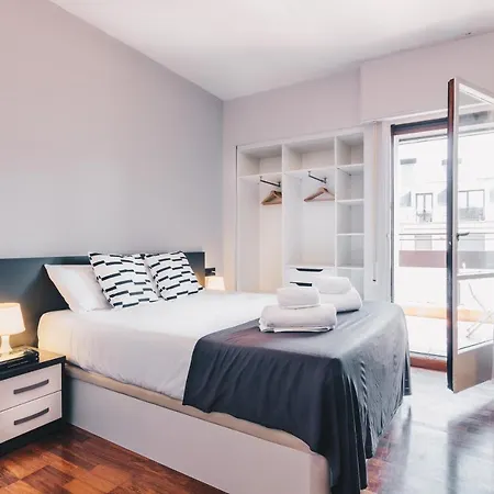 Sunset By People * San Sebastian