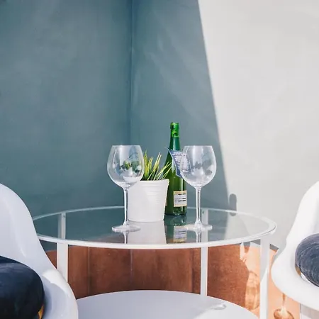 Sunset By People ホテル サン・セバスティアン