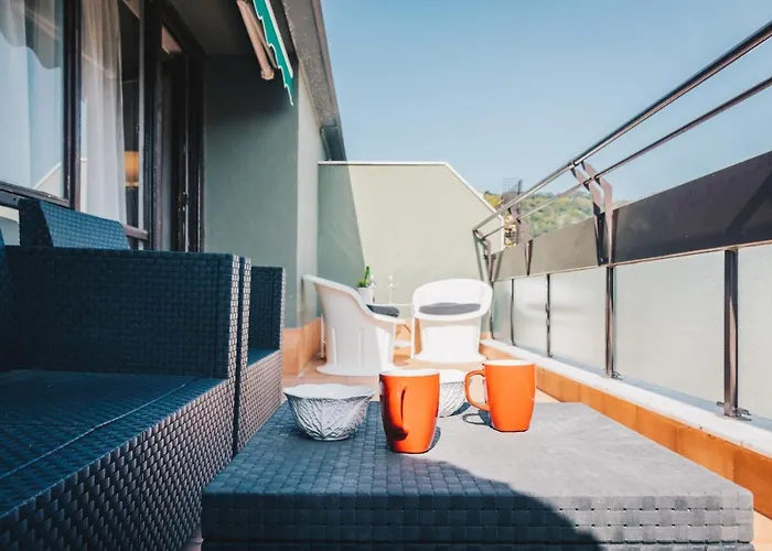 Готель Sunset By People